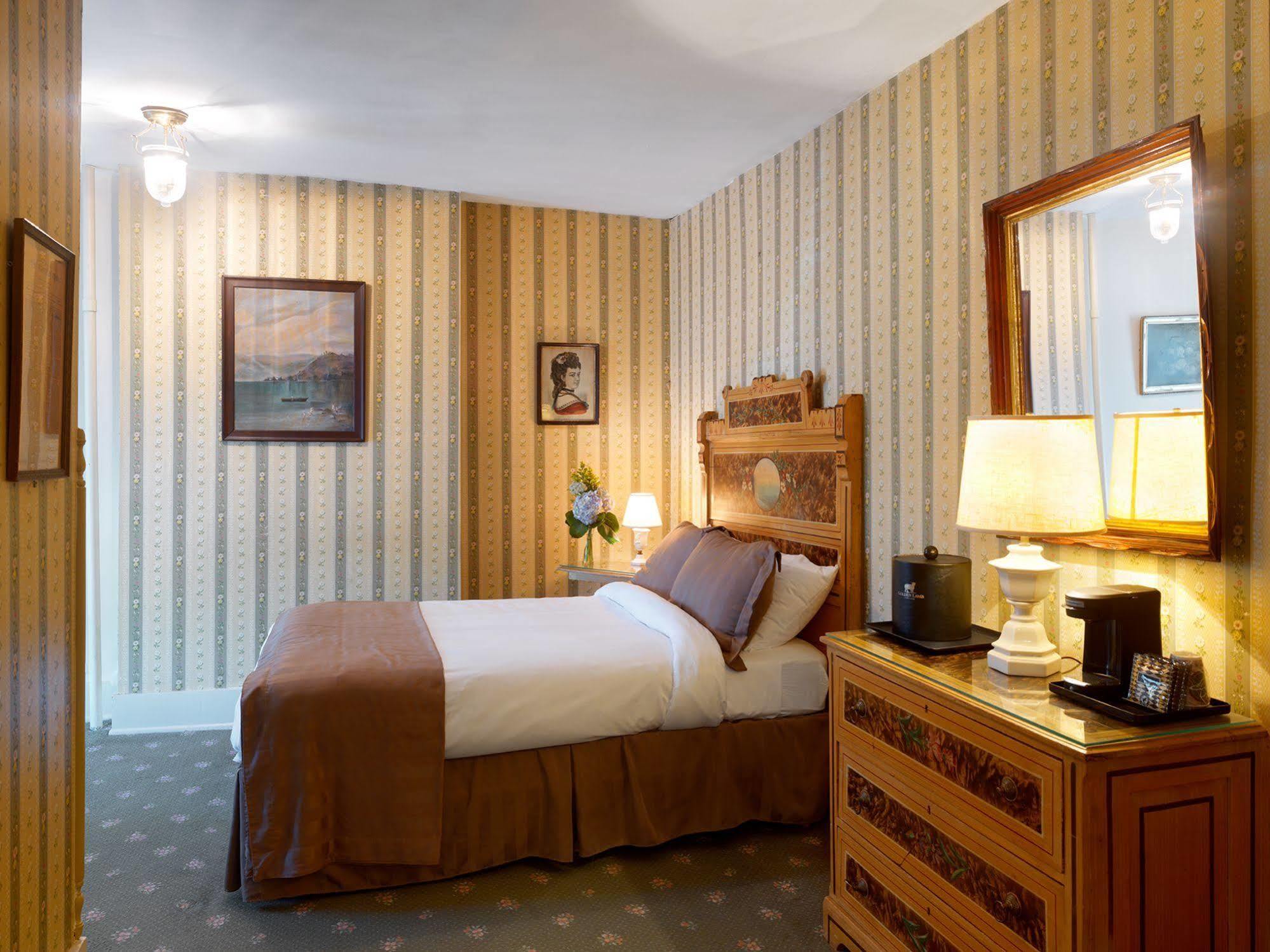 Hotel The Golden Lamb Lebanon Exteriér fotografie